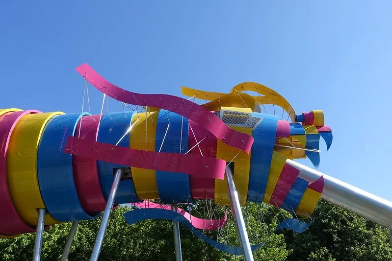 dragon playground at parc de la villette paris close up pic by guilhem vellut