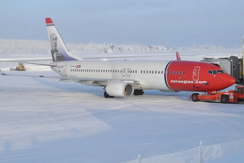 flight norwegian air pic