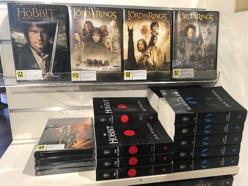 hobbiton lord of the rings books and dvds pic