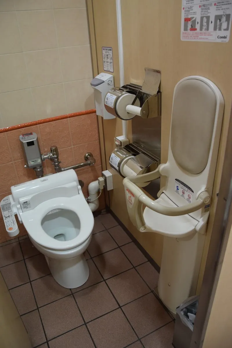 japanese toilet with toddler seat pic