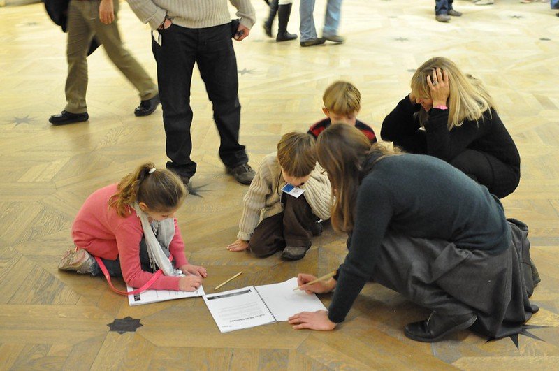 louvre family tour at the louvre museum paris pic by marcus meissner