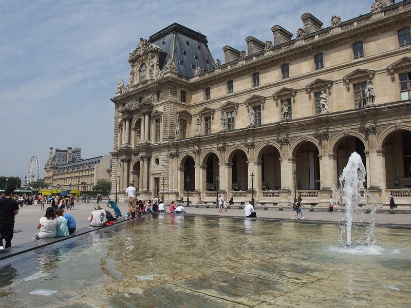 louvre museum square by guilhem vellut 