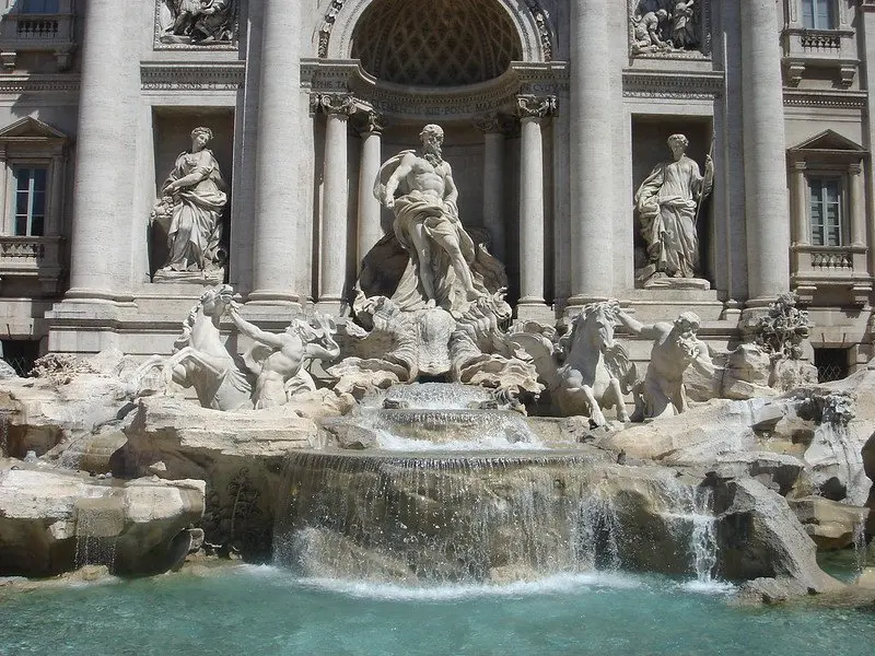 trevi fountain pic by kyle greaves flickr 2651441071