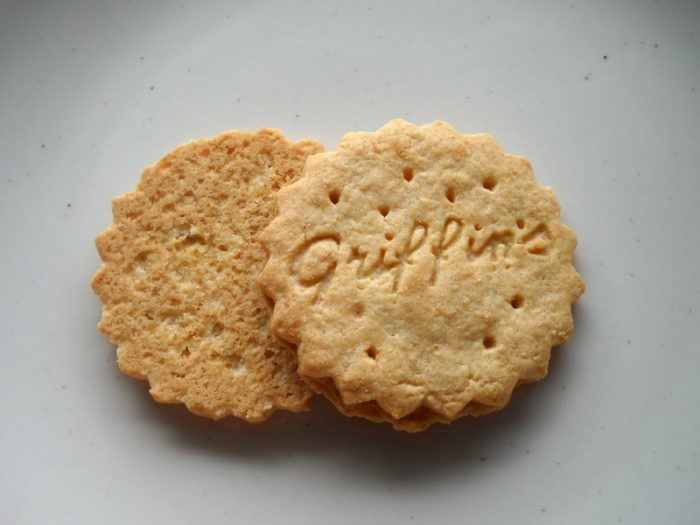 11 BEST NEW ZEALAND SNACKS & DRINKS YOU MUST NOT MISS!