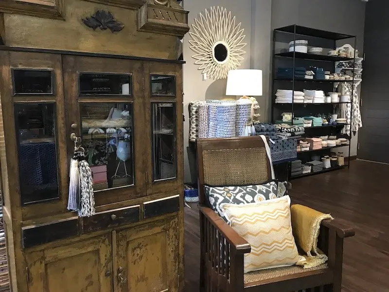 mercredi bali products pic