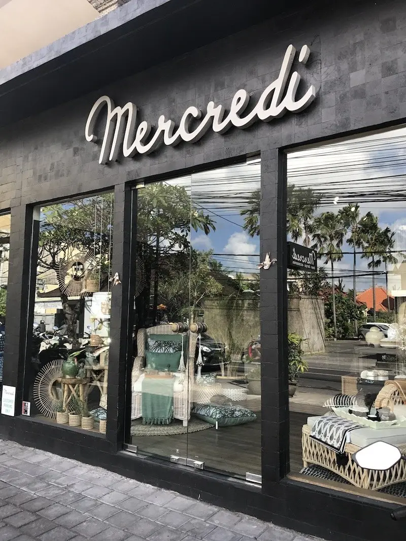 mercredi bali shop front pic