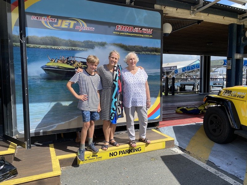 paradise jet boat gold coast with amber, angie and ned