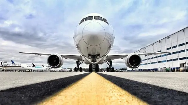 singapore airlines front view by paul thompson flickr