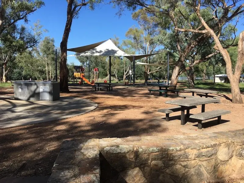 black mountain peninsula playground canberra picnic area pic