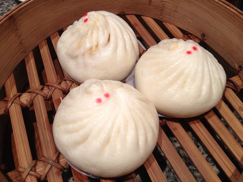 din tai fung dim sum buns by phuongkim1981