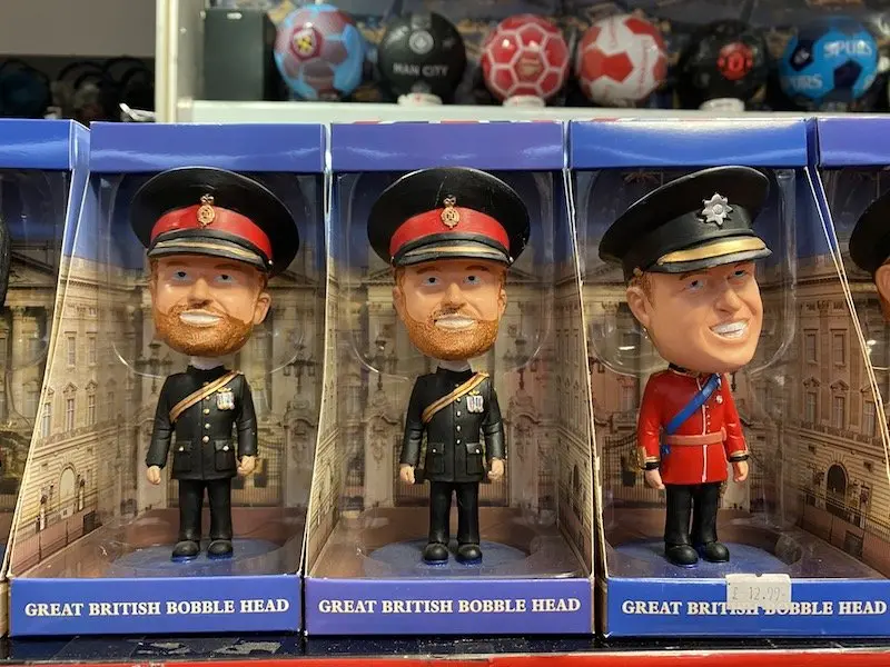 harry and william bobble heads 800