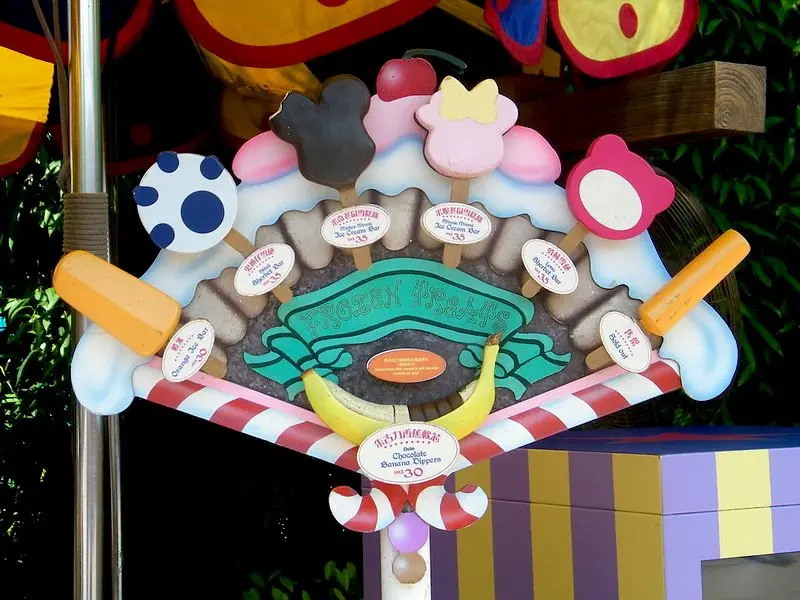 hong kong disneyland frozen treats by joel