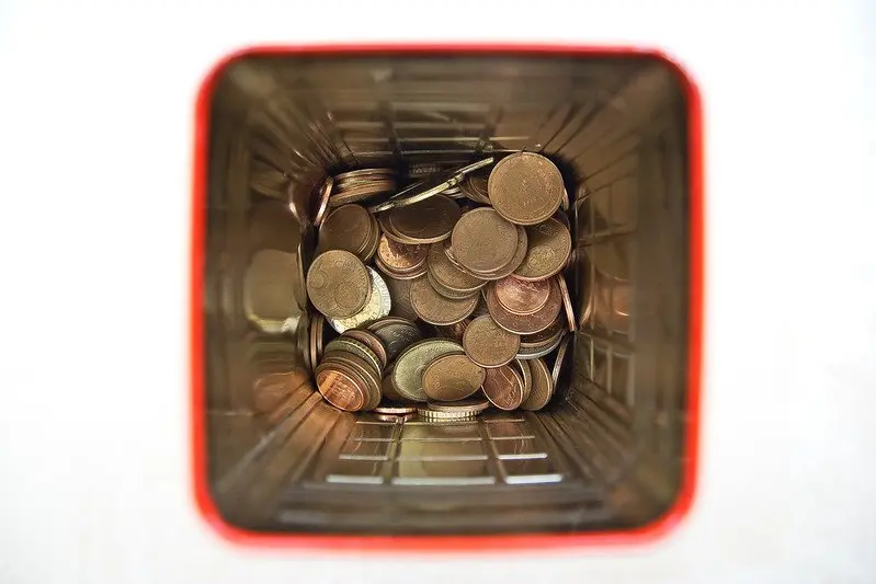 money box by hernan pinera flickr 