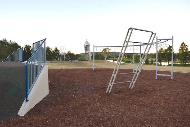 pic - Gordon Playground equipment