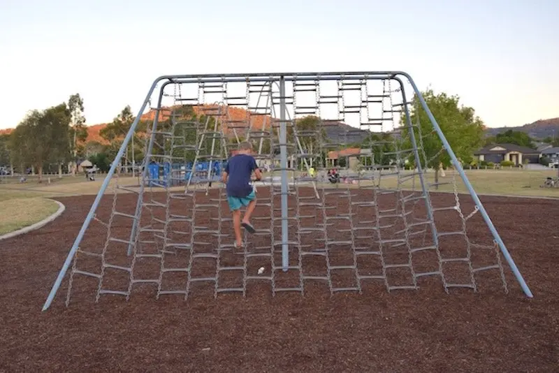 pic - Gordon Playground rope ladder
