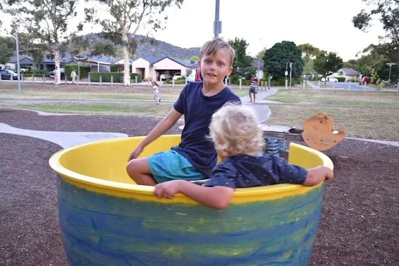 Gordon Playground spinning cup for kids 