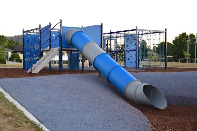 pic - Gordon Playground tunnel slides 