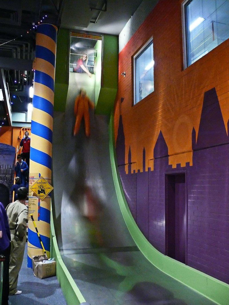 questacon free fall slide pic by nico nelson flickr