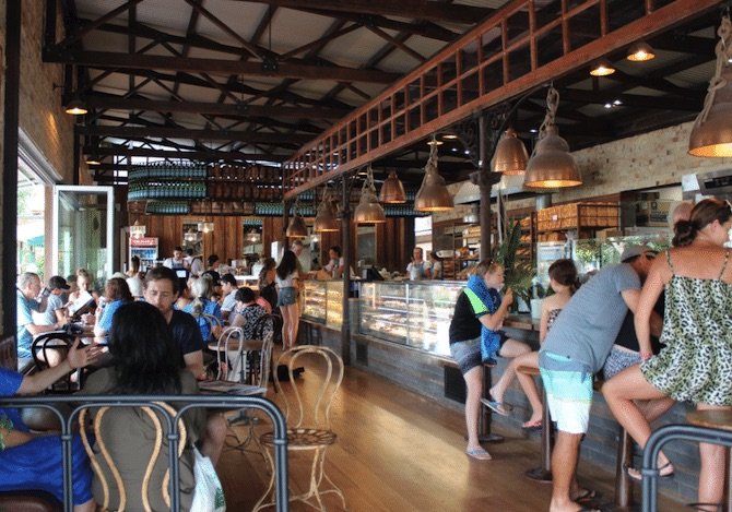 Brunswick-Heads-Bakery-interior pic