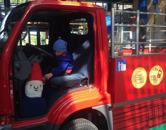 Rome-with-Kids-Explora-Childrens-Museum-fire-truck pic