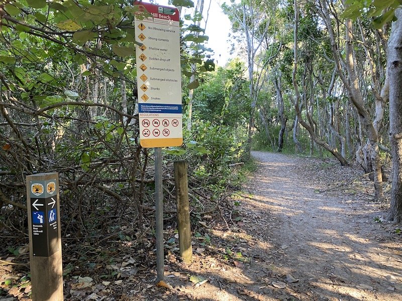 christmas beach entry sign pic