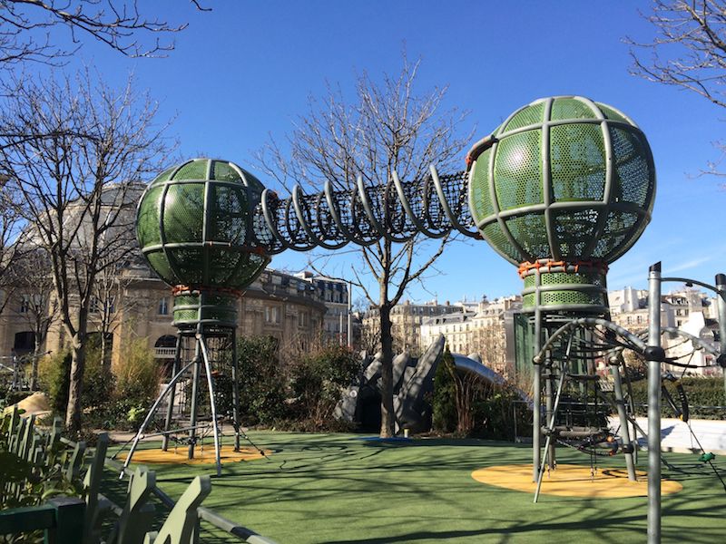 paris playgrounds - terrain d'aventures tunnel pic