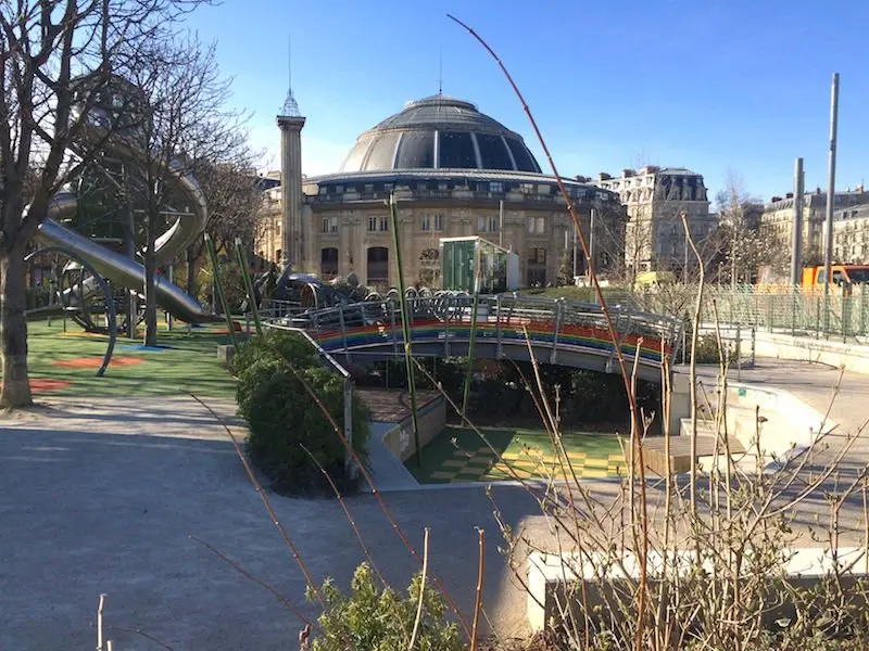 paris playgrounds near novotel pic