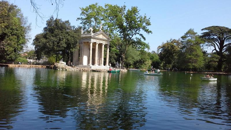 villa borghese boat rental pic