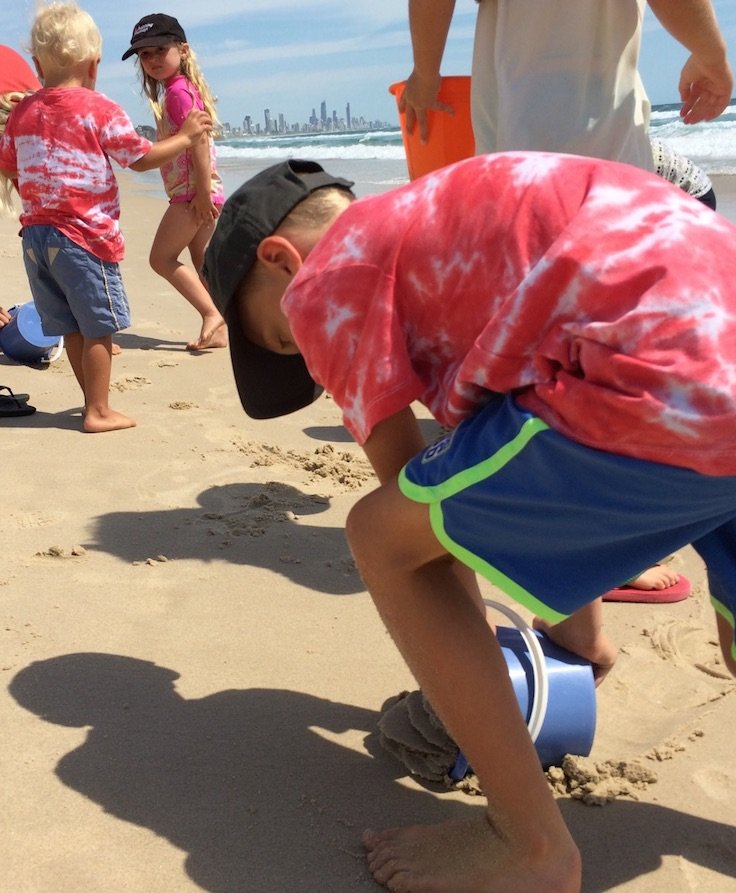 active-and-healthy-sand-digging-pic