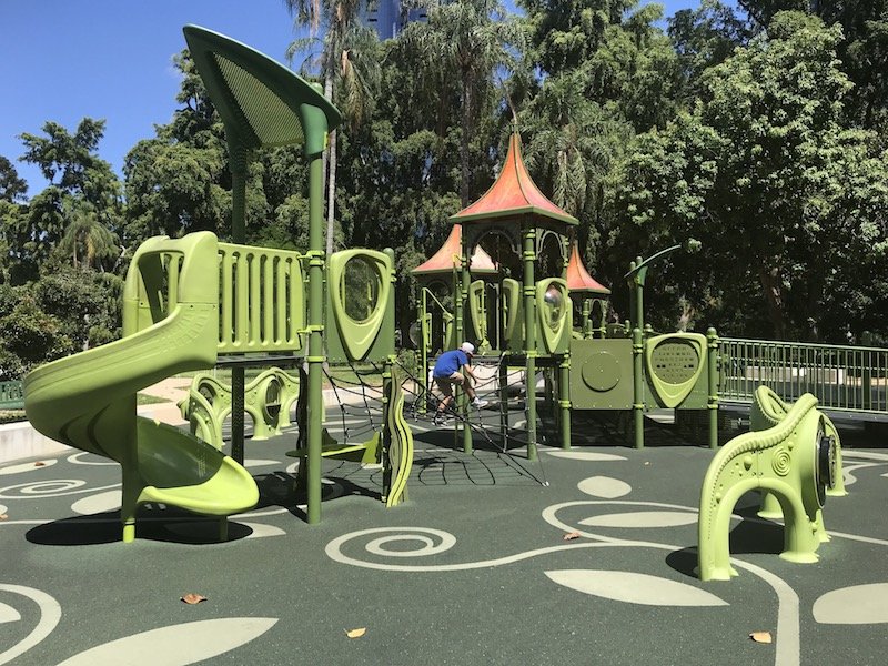 botanic garden playground in brisbane pic