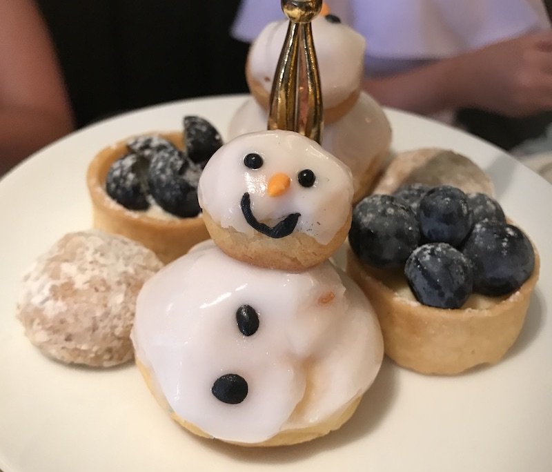 frozen high tea at sofitel sydney 800 x 600 pic