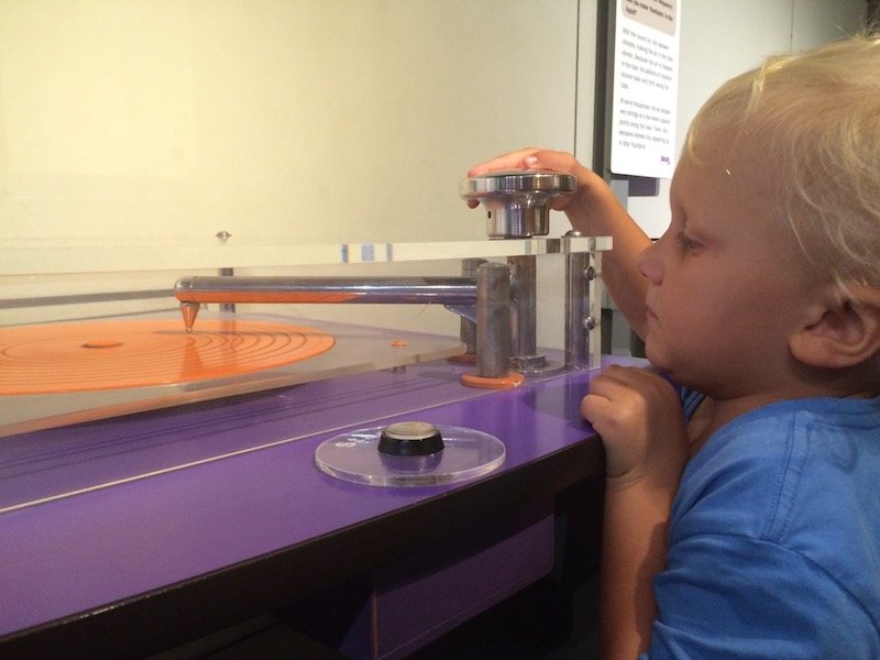 photo - brisbane science centre music box