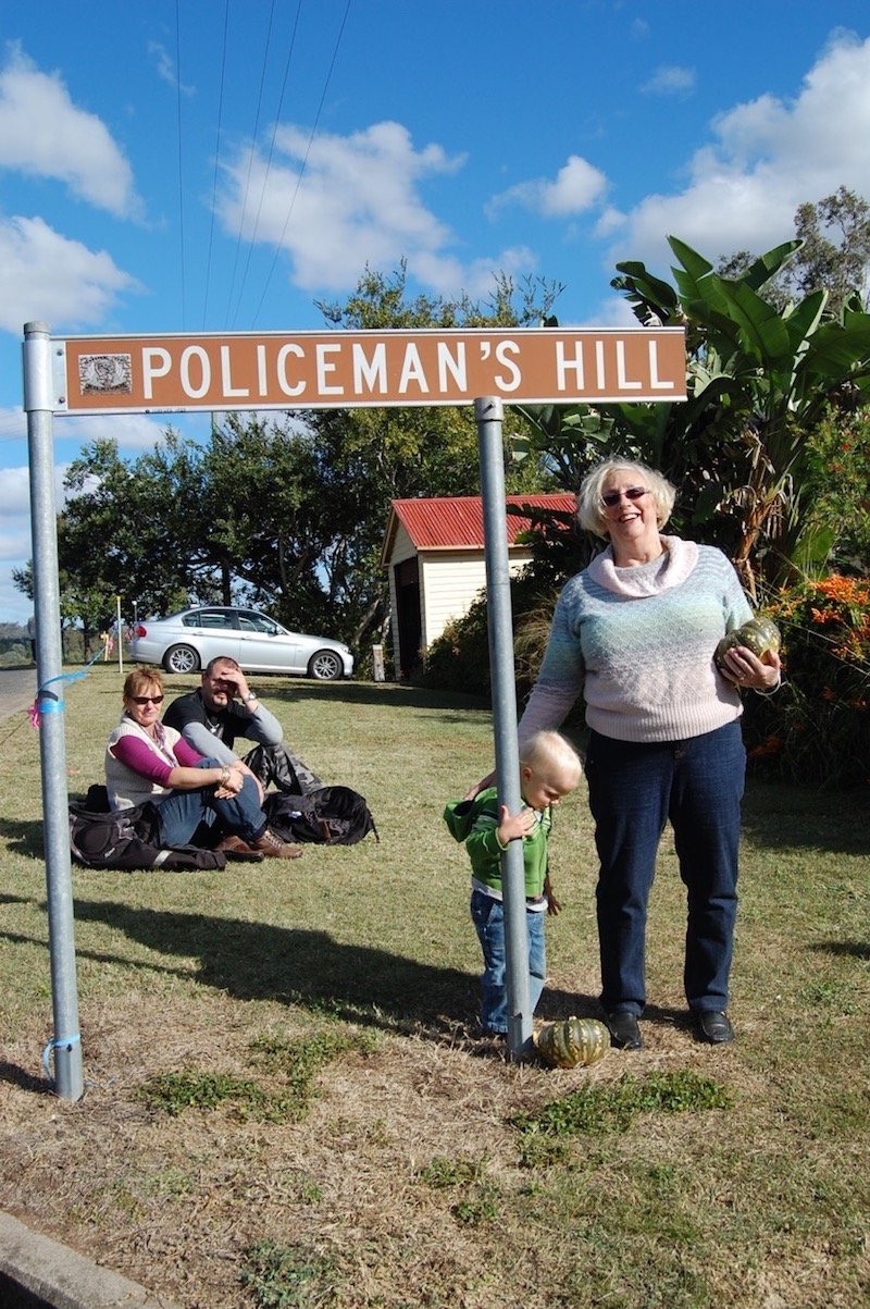 photo - goomeri pumpkin festival Policeman's Hill