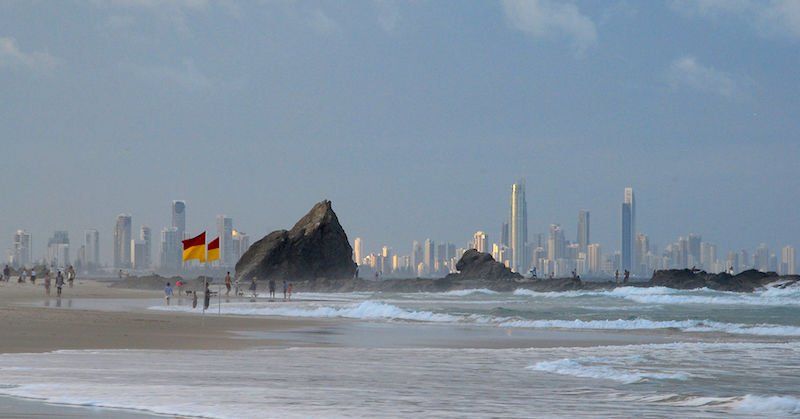 1920px-Gold_Coast_skyline_from_Currumbin_Beach