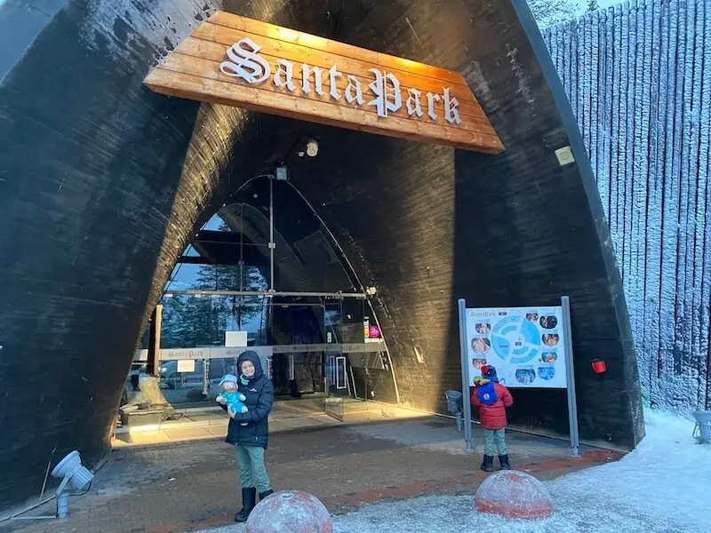 Image - Santa Park Rovaniemi entrance