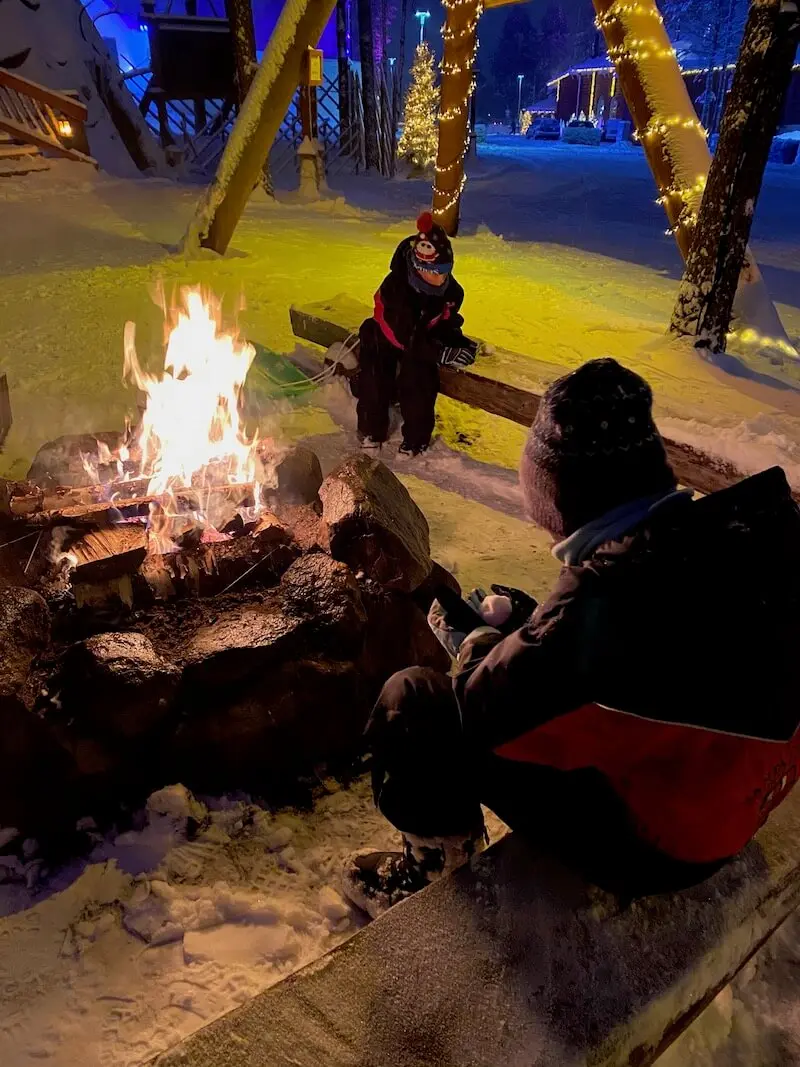 Image - reindeer ride rovaniemi fire pit