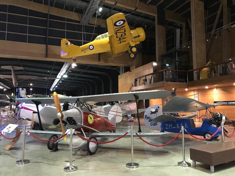 Photo - auckland motat aviation hall planes