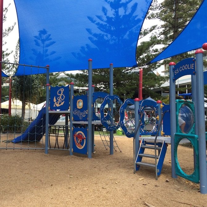 coolangatta queen elizabeth park playground view pic