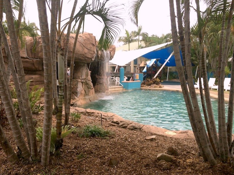 diamond beach resort gold coast pool pic
