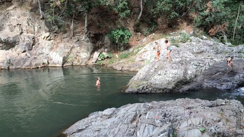 photo - currumbin rock pools jumping