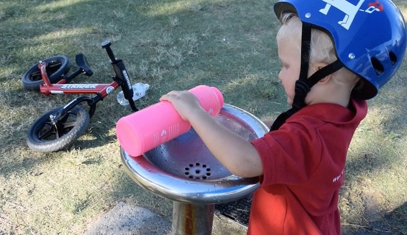 photo - kids bike tracks gold coast water bubbler