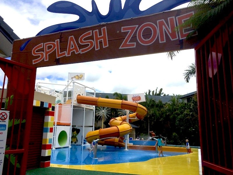 photo - turtle beach resort gold coast splash zone