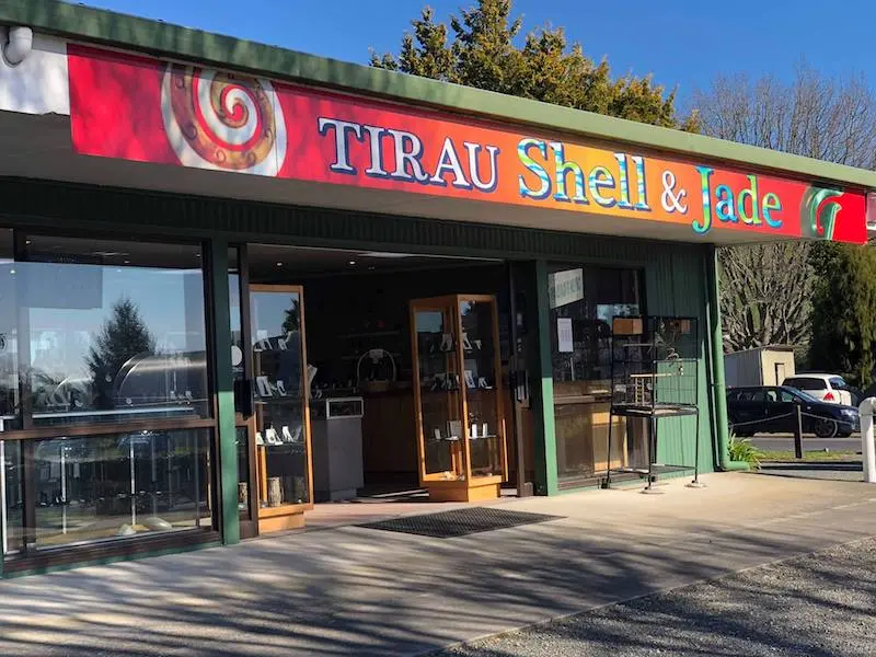 tirau shell and jade pic