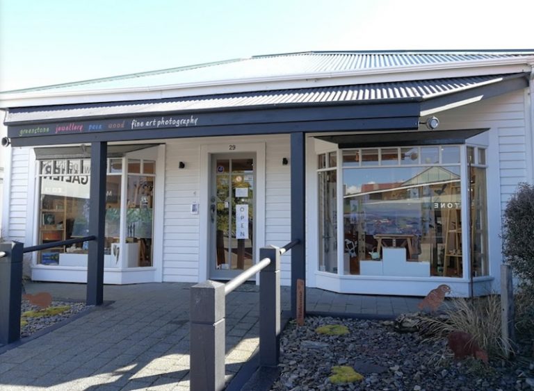 BEST NEW ZEALAND CRAFTS & ARTIST/ DESIGN STORES