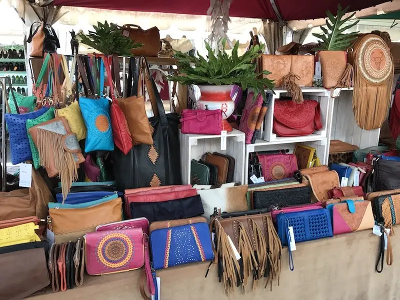 image - bali seminyak flea market leather bags