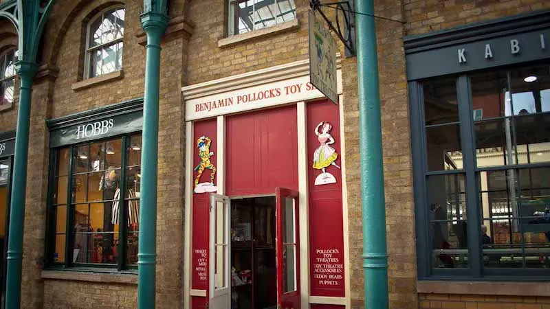 image - benjamin pollocks toy shop london entrance