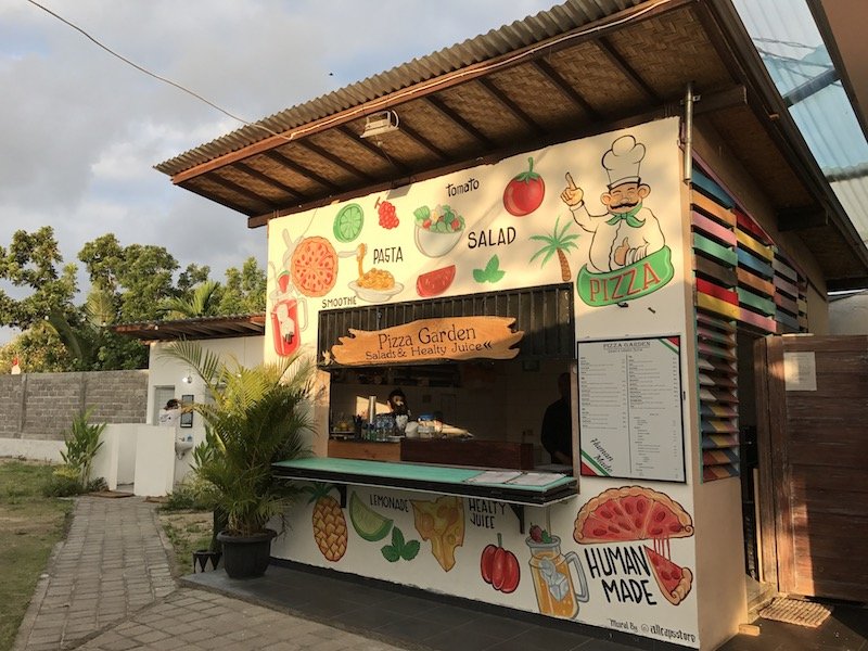 BEST GUIDE TO BERAWA KITCHEN CANGGU FOOD TRUCK FEASTS!