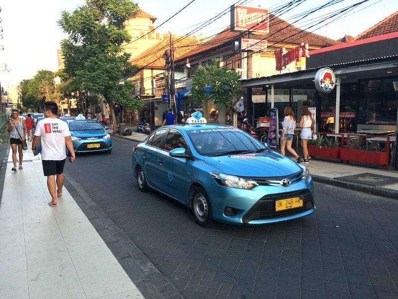 image - bluebird taxi bali car