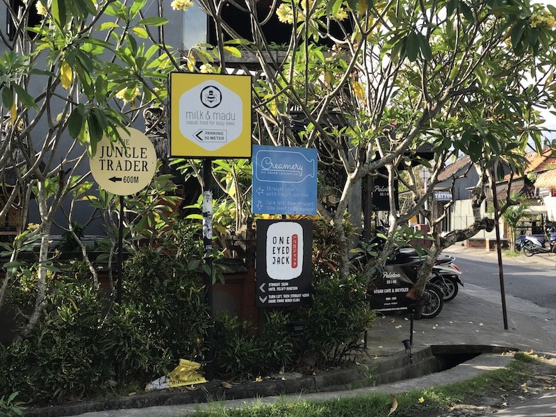 image - canggu shop signs