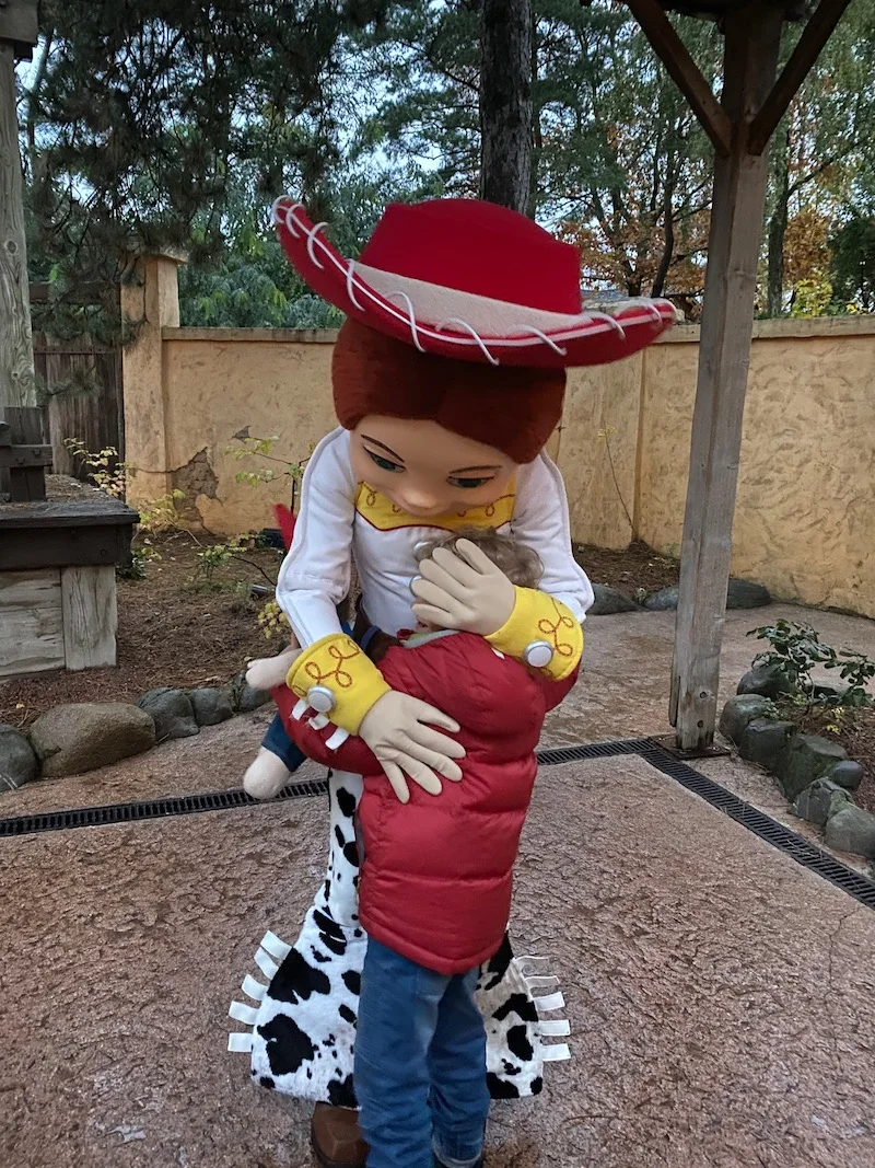 image - disneyland paris character greeting toy story jessie with jack